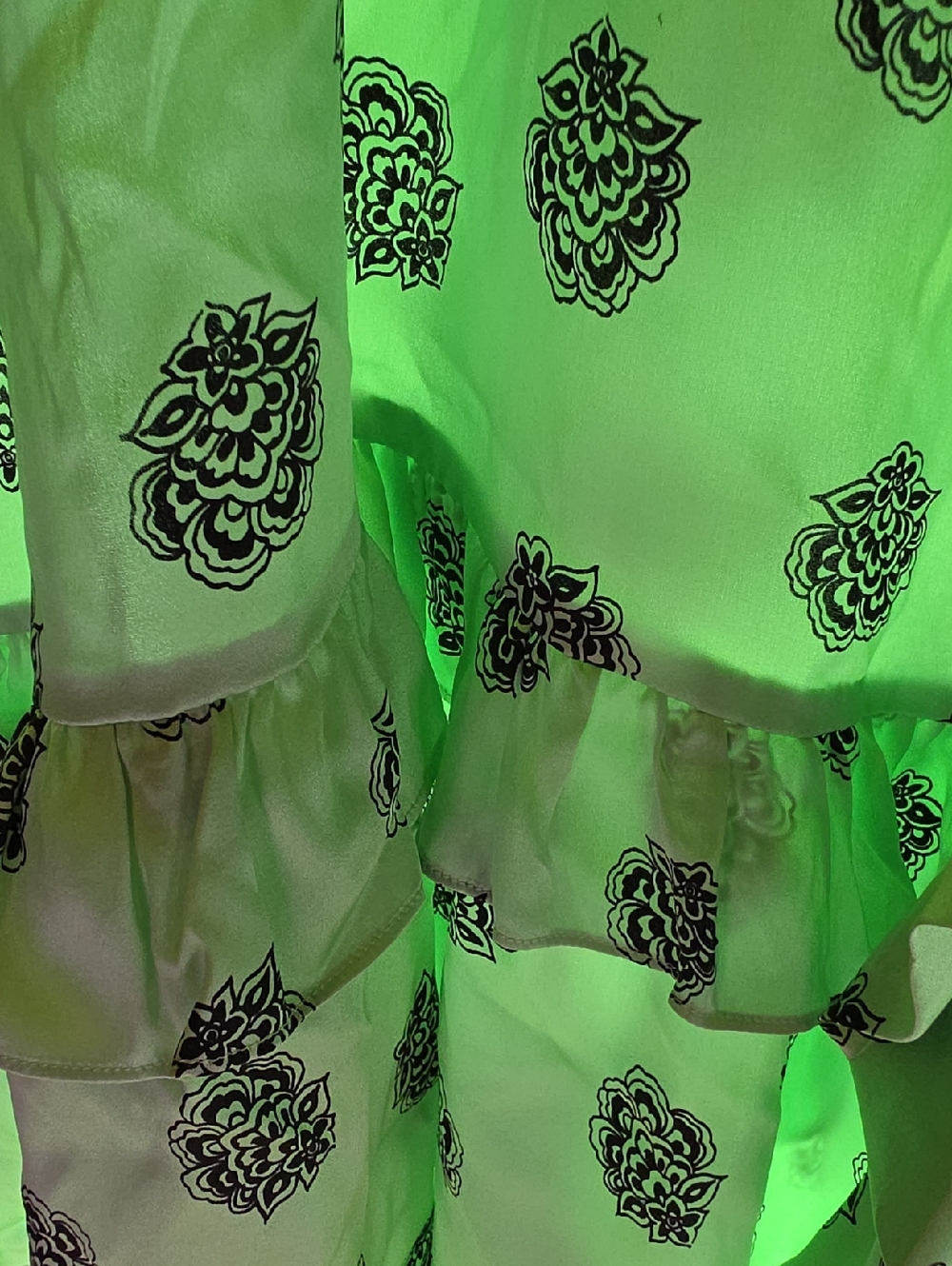 Silk Caftan - Picture 2 of 5